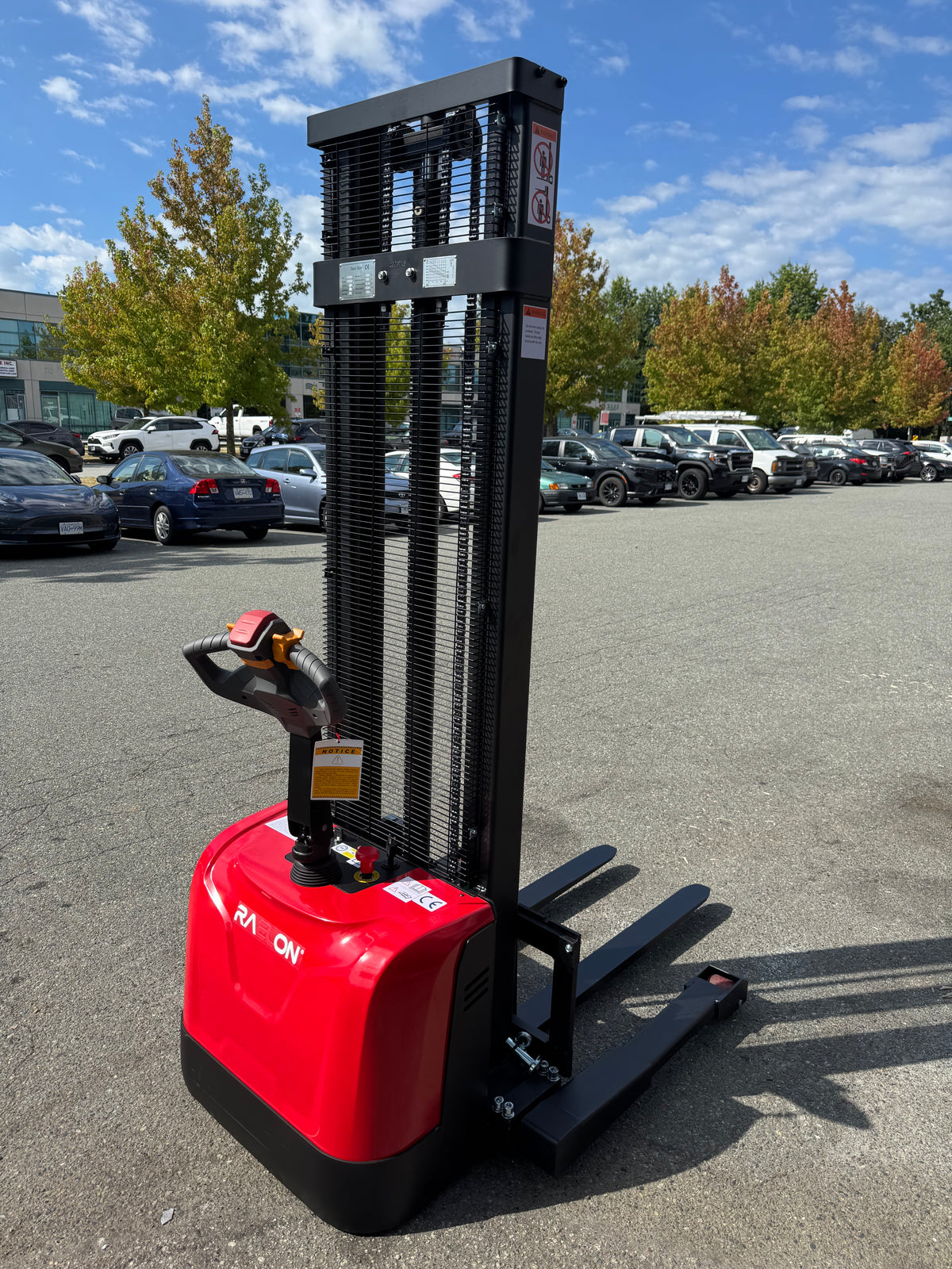 Raelon 3300 lbs Chariot élévateur électrique CTD15R - product image 10