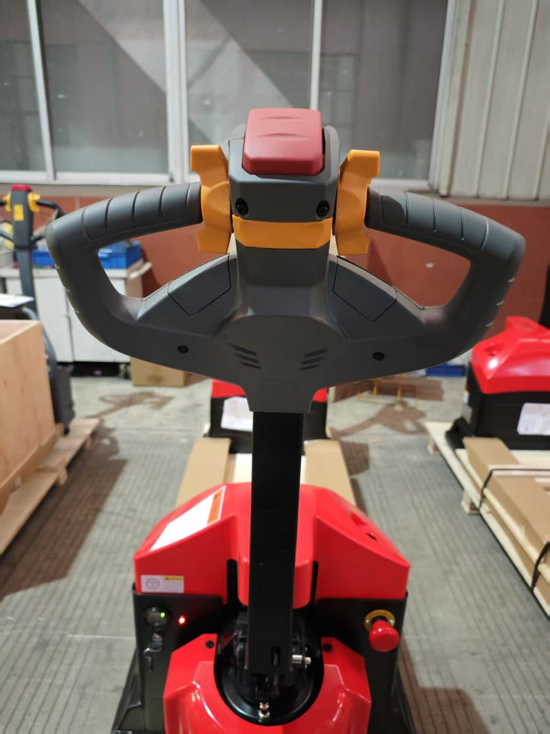 Close-up of the Raelon CBD15W-E19 tiller handle with yellow butterfly throttles