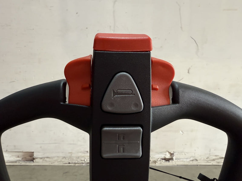 Close-up of the Raelon CBD15W-II handle buttons: the grey horn button and the lift and lower button