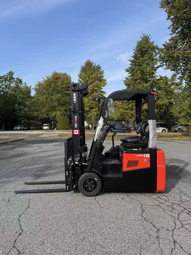 Raelon CPD18 4000lbs electric forklift real photo side view