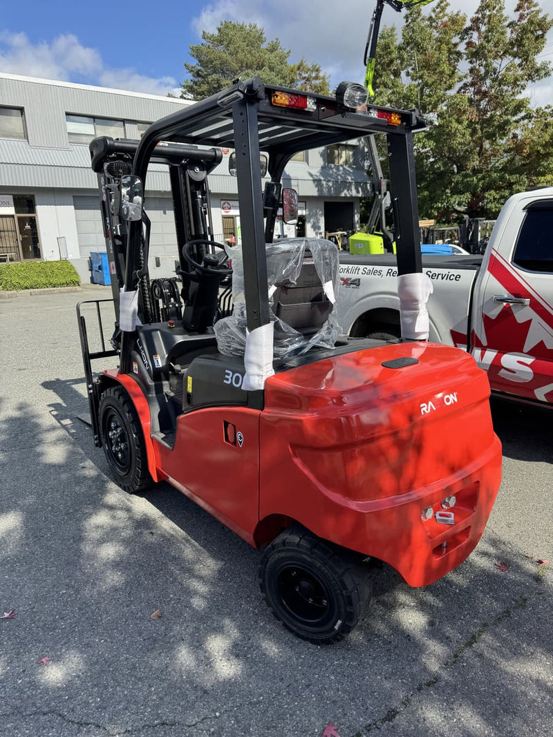 Raelon EFL30 6600lbs electric forklift real photo left rear angle view