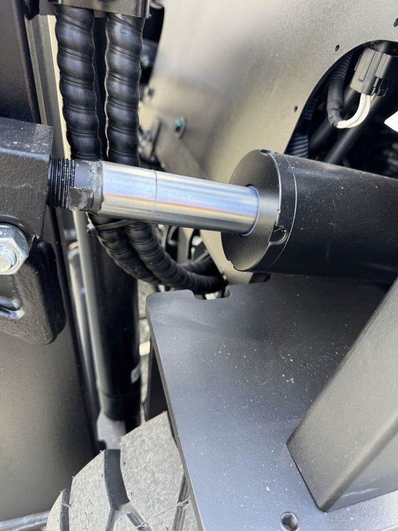 Raelon EFL35 7700lbs electric forklift hydraulic cylinder close-up