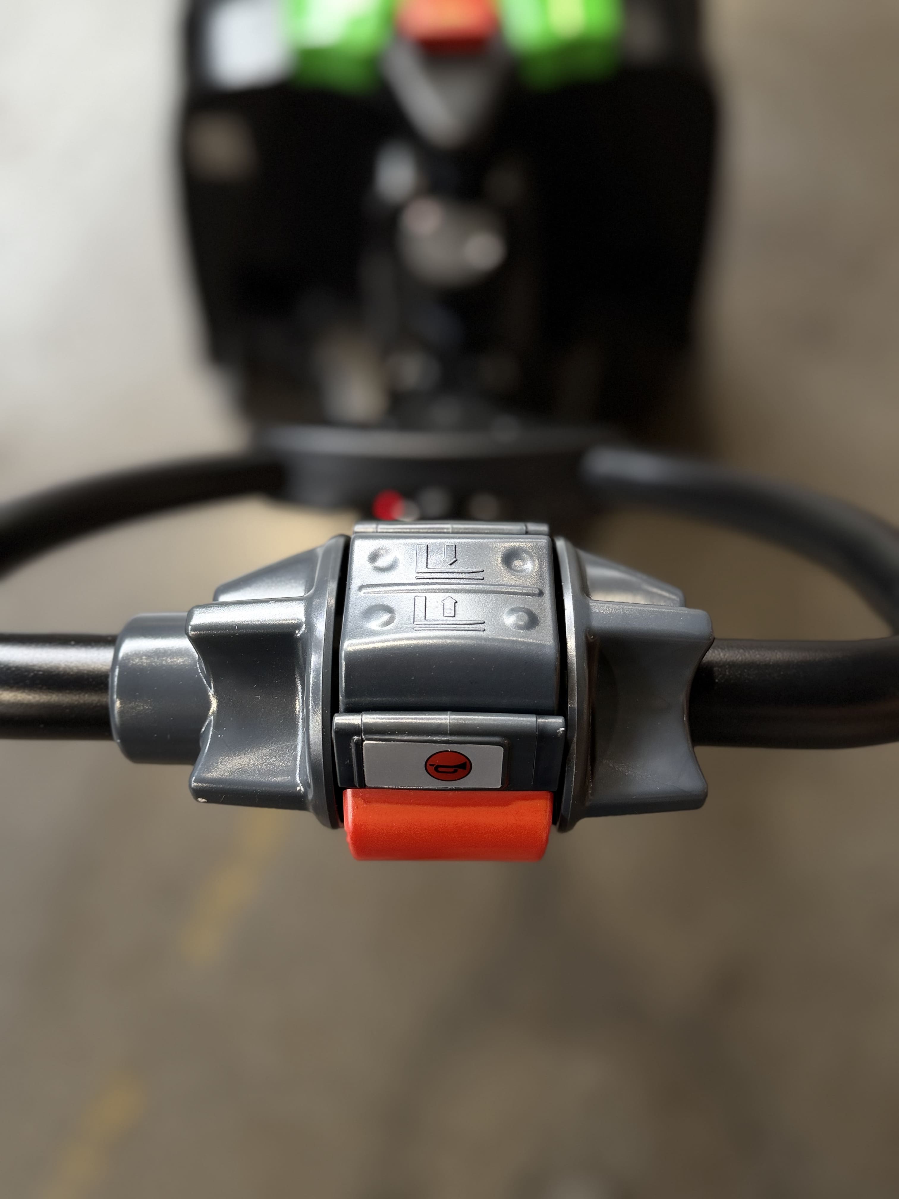 Raelon F4 control handle