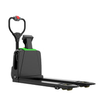 Fork-end three-quarter view of the F4 pallet jack with scale, showing the scale display above the battery housing and both forks