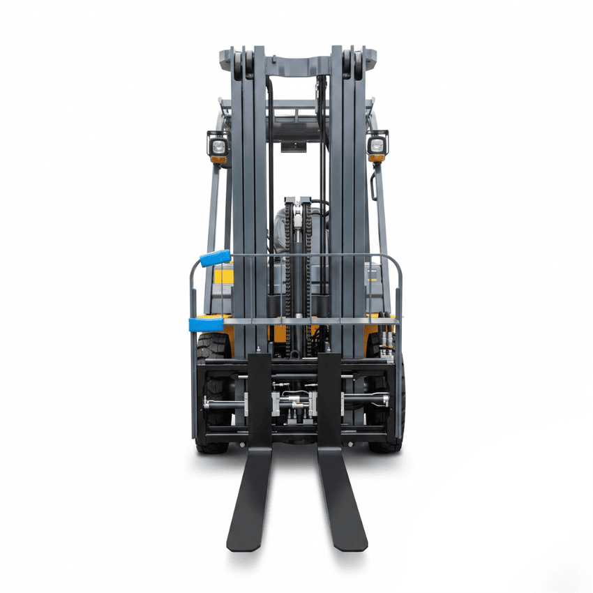 Raelon FG25 5500lbs LPG forklift front view with forks and mast
