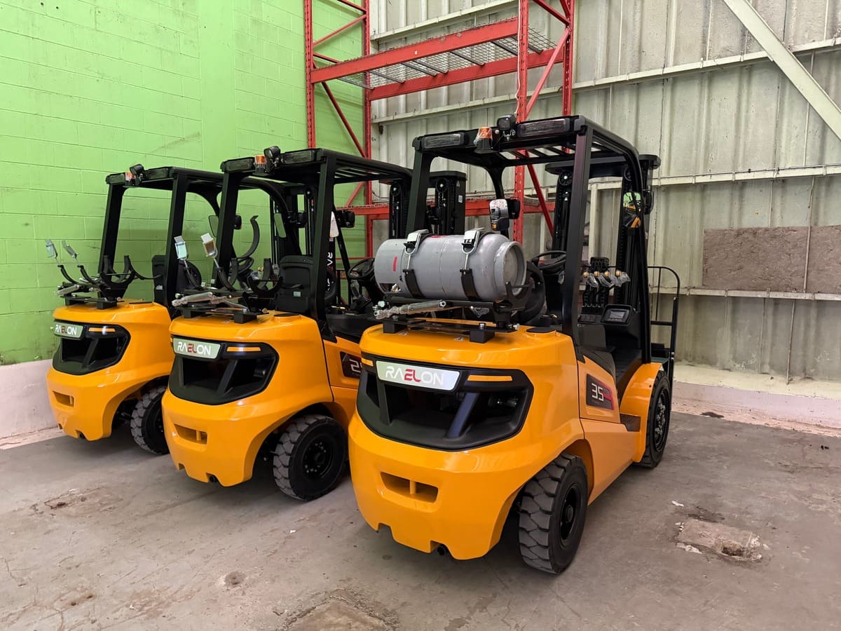 Raelon FL30T 6,600 lbs LPG forklifts parked inside the warehouse – rear three-quarter view