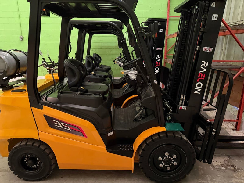 Raelon FL35T 7,700 lbs LPG forklift side view showing the operator compartment and seat